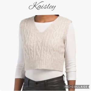 Kaisley v neck cropped cable knit sweater vest beige size M NWT